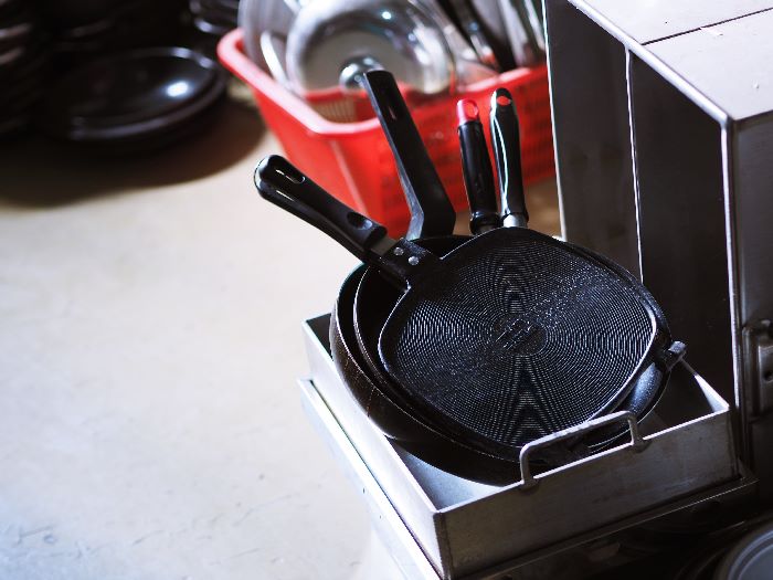 How To Dispose Of Old Pots And Pans | What To Do With Old Cookware