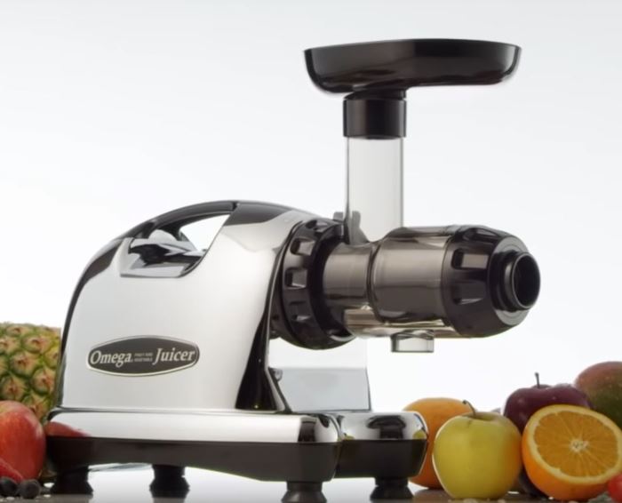 omega j8006 nutrition center masticating dual-stage juicer juice extractor chrome