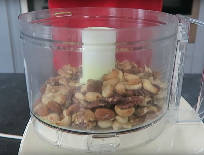 Best Food Processor For Nut Butter – Peanut | Almond | Cashew | Hazelnut Butters