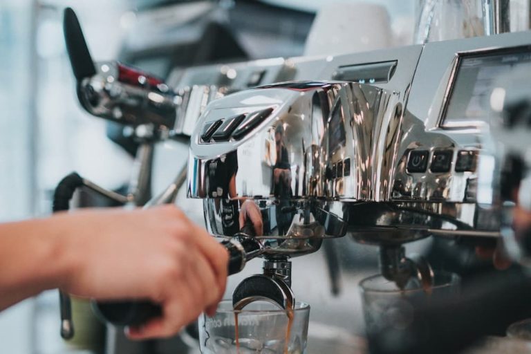 Best Espresso Machine For Beginners 2021 Reviews & Buying Guide